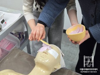 요즘 피부미용 배우는 이유가 달라졌습니다~! 안산피부미용학원 교육 흐름 이야기